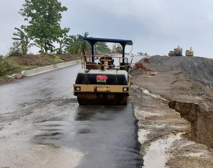 Heavy Equipment's